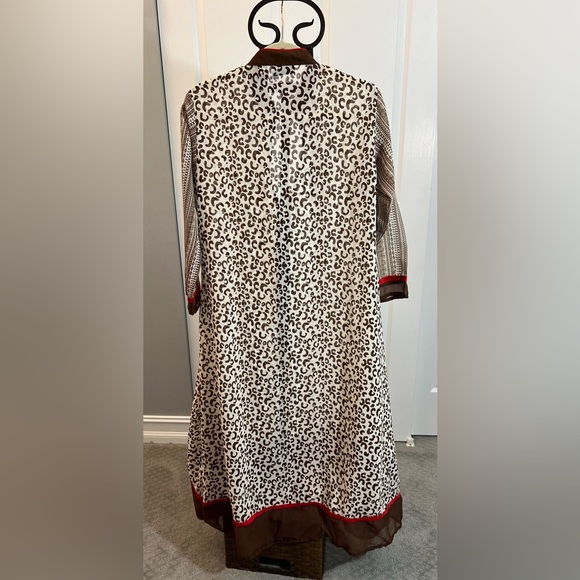 Price Drop ‼️Fun, festive dress, cover up, “wrap”. Very versatile piece. - Picture 3 of 4